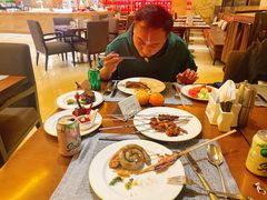 -济南鲁能贵和洲际酒店-第六层自助餐厅