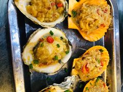 -覃记海鲜美食餐厅