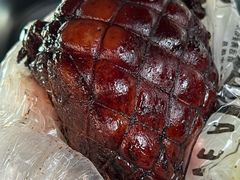 香酱热肘子-傅记酱肉