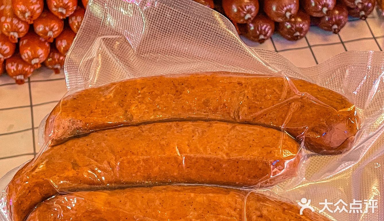 他家的甜品也不戳，hin解辣～一边听歌，一边看下雪