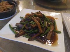 豆角紫苏炒茄子-十三姨工厨顺德美食·宴会·团餐(天河北路店)