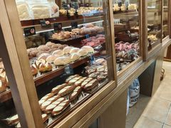 -小飞象面包公社(珠江路金鹰店)