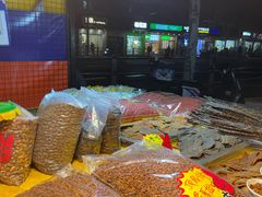 -五月花生活广场