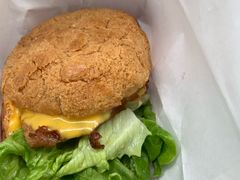 招牌咸牛肉芝士猪仔包-华嫂冰室(尖沙咀店)