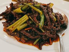 干煸牛肉丝-梅龙镇酒家(南京西路总店)