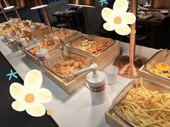 -言玖鲜火锅串串披萨自助(益田假日店)