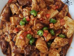 -鸿运美食府