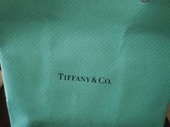-Tiffany & Co.蒂芙尼
(广州太古汇店)