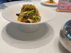 -绿杨春·淮扬宴(庐山路店)