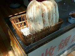 -荆楚任氏锅盔(紫阳路店)