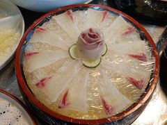 海鲩魚生片-鹤睦鱼生·啫啫煲·海鲜(保利百合店)
