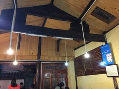 -小锅巴纳西餐厅