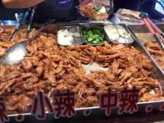 -六合夜市