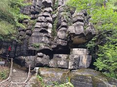 -梭布垭石林景区