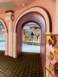 -奈尔宝家庭中心·亲子餐厅(北京东坝万达店)