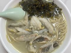 -明呈黄鱼面馆(斜土路店)