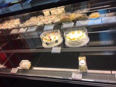 -红宝石·鲜奶小方·海派西点房(丰庄店)