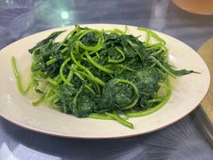 -盛得农家美食·无花果浸鸡·古法烧鸡·竹筒饭(白水寨森林海店)