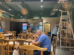 -肖肖酸萝卜鱼火锅(总店)