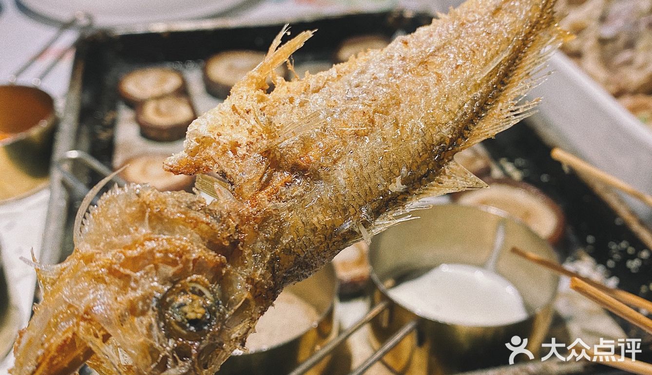 杭州探店｜误入艺术画展餐厅🍴他们家的榴莲烤鸡绝了🔥