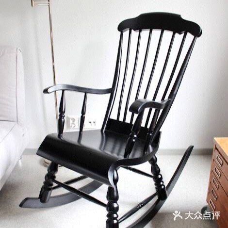 今日分享 | 熬过了假期后的第一个上班日，让摇椅带走你的疲惫