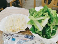 -江城燕子大排档(江汉路步行街店)
