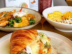 -Two Birds One Stone·一石二鸟(诚品生活店)