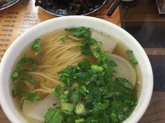 -东方宫·中国兰州牛肉拉面(三里屯店)