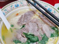 -金杨拉面王小吃面馆·牛三宝面·红烧牛肉粉