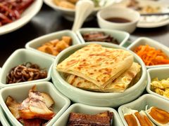 -静之湖湖畔餐厅