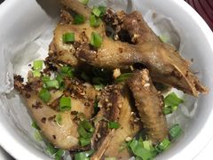 盐焗乳鸽-岭南真味·匠心粤菜(K11店)