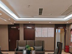 -爱康国宾体检中心(五角场万达广场分院)