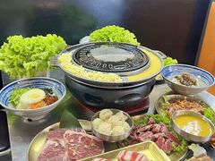 -胡悦里韩式烤肉(芝罘万达广场店)