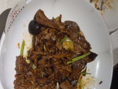 -京味斋·北京烤鸭(北京南站洋桥店)