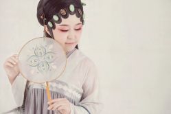 -盘子女人坊古装写真摄影