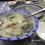 乌龙的就是就我一个人，这个羊杂汤确实超大一盆