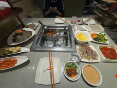 -海底捞火锅(珠影星光城夜宵主题店)