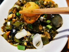 -山城外·非遗酸菜鱼(新都汇融店)