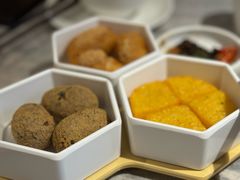 -野山舂·贵州现舂酸汤牛肉(民生路店)