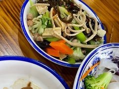 -秦韵轩·西安小馆(贻成福地广场店)