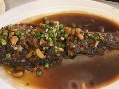 干烧大黄鱼-峨嵋酒家(德内店)