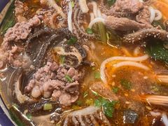 -云阿蛮云南生烫牛肉米线(奉贤路店)