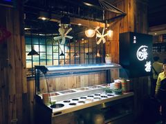自助取餐区-洪氏嗨捞·广东猪肚鸡·椰子鸡火锅(西咸万象城店)
