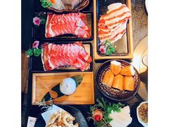 -湊湊火锅·茶憩(新中关购物中心店)