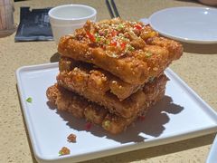 -铜锣湾·有麝自然香(重庆新天地店)