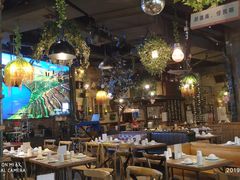 -胡桃里音乐酒馆(郴州友阿国际广场店)