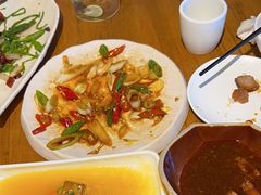 -隔壁老王·家常云南菜(花巷店)