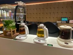 -涨巢·潮玩水疗局