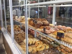 -焙丽拾光(麦凯乐直营店)