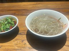 -万记麻辣烫国展总店